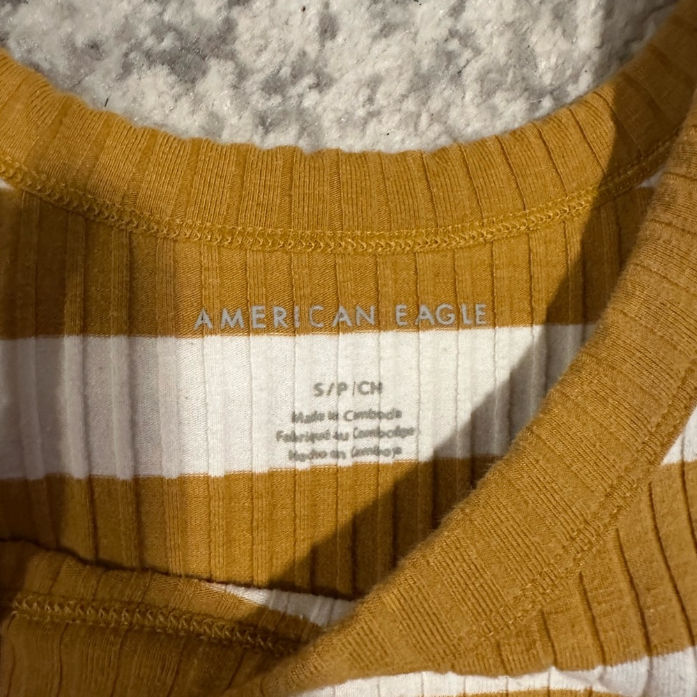 Striped Ribbed Tank Top - Picture 3 of 4